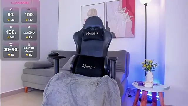 sofiiajones online show from March 17, 2:16 am