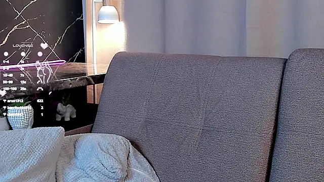 EdithHaskell online show from February 24, 7:41 pm