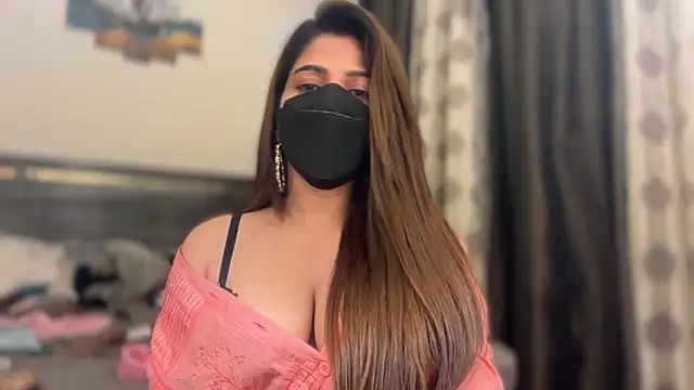 Snapshot of Hotty-Sana chatting on April 20, 5:05 pm Hotty-Sana online show from April 20, 5:05 pm