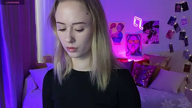 SashaBrooks online show from January 17, 1:16 pm