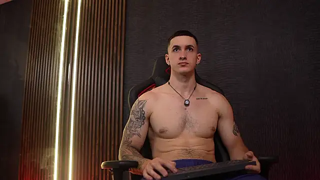 JacksonOlsenn online show from March 7, 8:50 pm