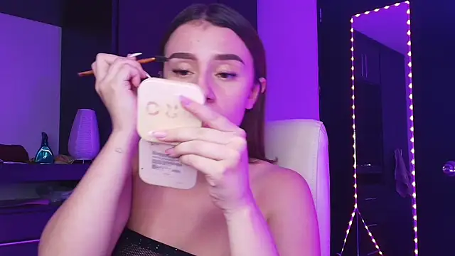 TinaJonnes  online show from April 13, 6:52 am