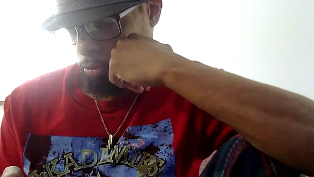 WhiskeyWood DuhGOD online show from October 31, 5:03 pm