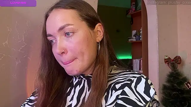 plushy pixie online show from December 5, 6:21 am