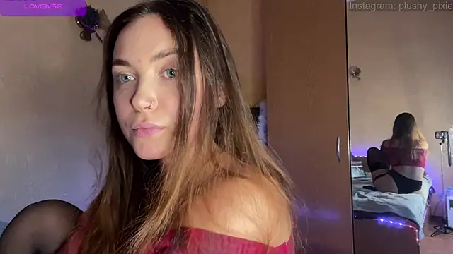 plushy pixie online show from December 7, 6:32 am