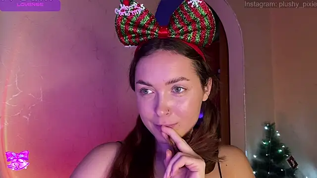 plushy pixie online show from December 13, 3:27 am