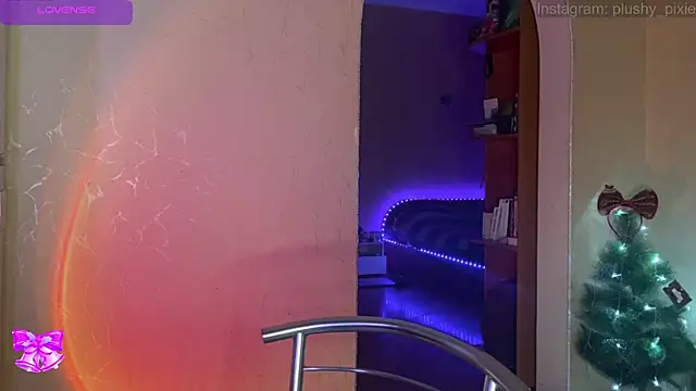 plushy pixie online show from December 16, 3:51 am