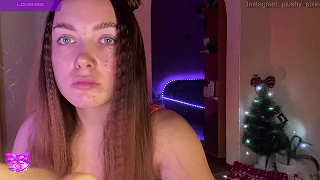 plushy pixie online show from December 17, 2:33 am