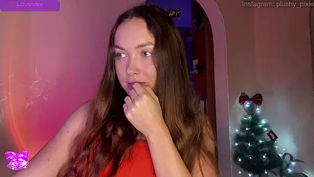 plushy pixie online show from December 19, 12:56 am