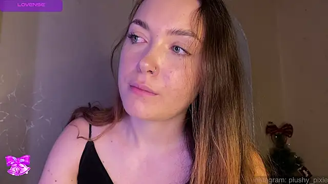 plushy pixie online show from December 21, 4:30 am