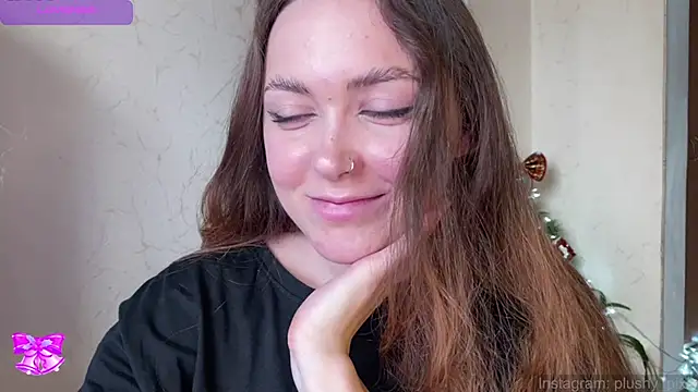 plushy pixie online show from December 22, 8:16 am