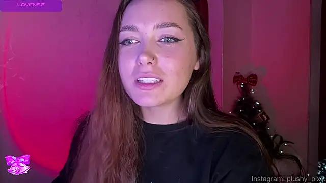 plushy pixie online show from December 23, 3:18 am