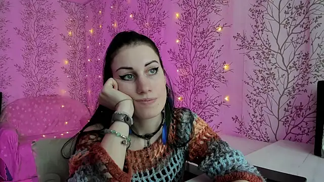 Snapshot of Mary0Lou chatting on February 18, 9:43 am Mary0Lou online show from February 18, 9:43 am