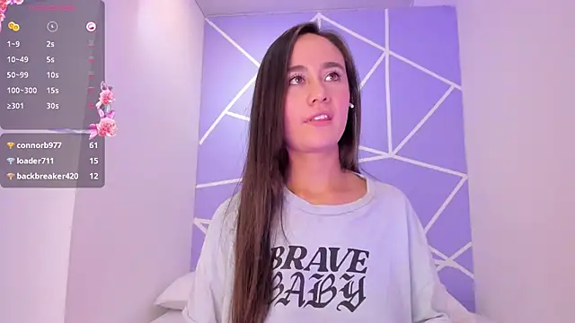 lila rush online show from December 15, 6:15 pm