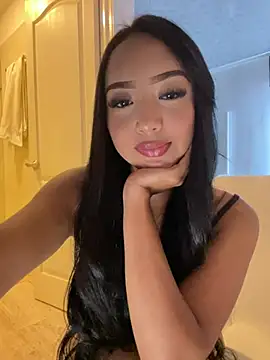 SOPHIACANDY19  online show from July 23, 12:24 am