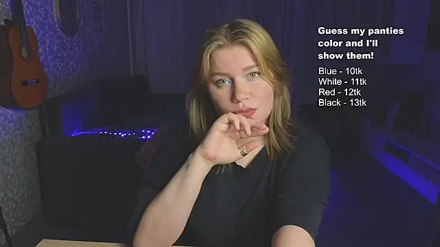 Snapshot of Kira_Citro chatting on September 13, 9:58 pm Kira Citro online show from September 13, 9:58 pm