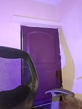 Snapshot of Sexy_eye-19 chatting on December 4, 8:34 am Sexy eye-19 online show from December 4, 8:34 am