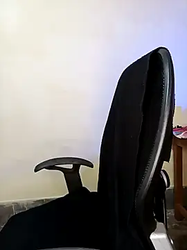 Snapshot of Sexy_eye-19 chatting on January 12, 7:53 am Sexy eye-19 online show from January 12, 7:53 am