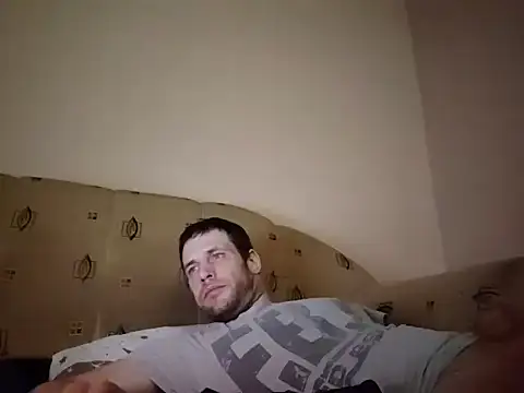 Vicktore007 online show from February 18, 10:39 pm