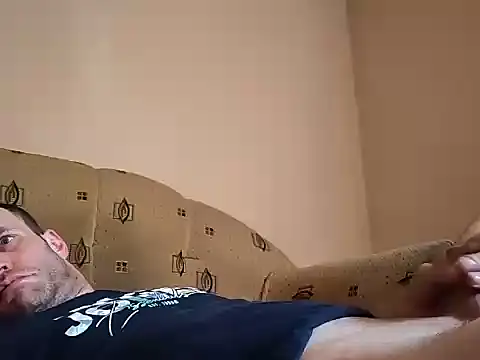 Snapshot of Vicktore007 chatting on June 13, 2:37 pm Vicktore007 online show from June 13, 2:37 pm