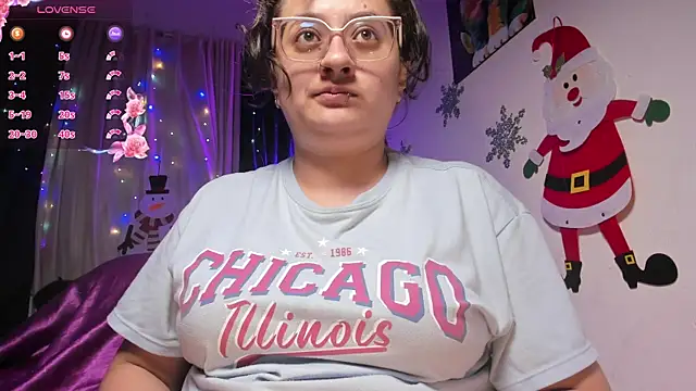 AnnieBigBoobs online show from December 21, 11:45 pm