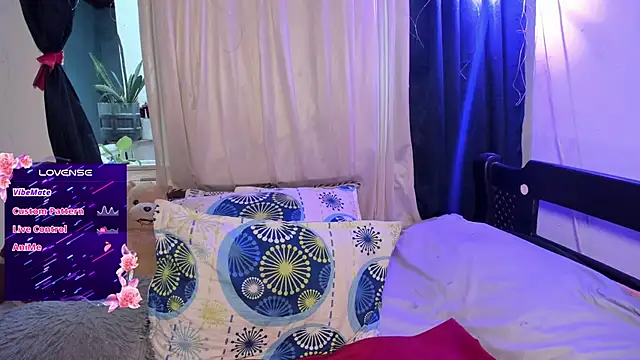 AnnieBigBoobs online show from October 15, 10:10 pm