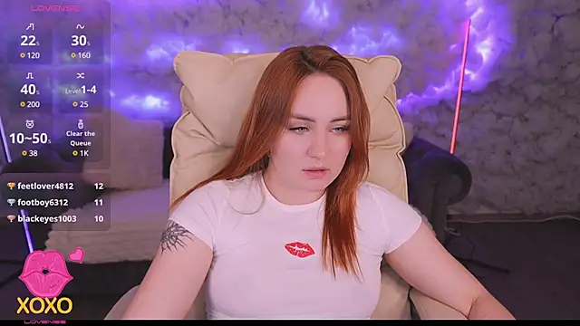 Snapshot of LovelyBell chatting on February 28, 4:53 pm LovelyBell online show from February 28, 4:53 pm