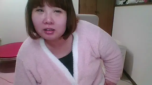 SAKU-RA-chan online show from February 25, 1:32 pm