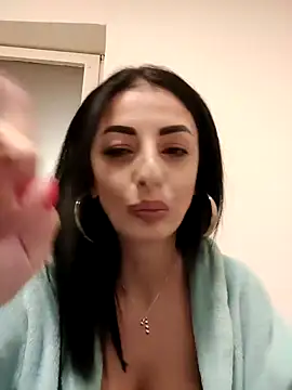 Snapshot of Cataleya442768 chatting on December 14, 6:41 pm Cataleya442768 online show from December 14, 6:41 pm