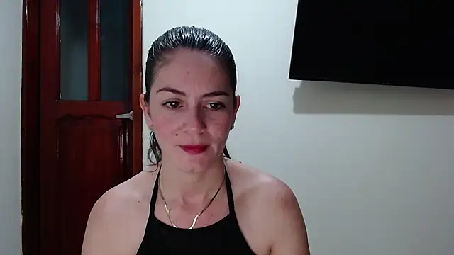 Snapshot of Hanny_24 chatting on July 15, 11:04 am Hanny 24 online show from July 15, 11:04 am