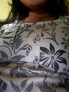 Snapshot of Hotty-queen chatting on October 6, 10:56 am Hotty-queen online show from October 6, 10:56 am