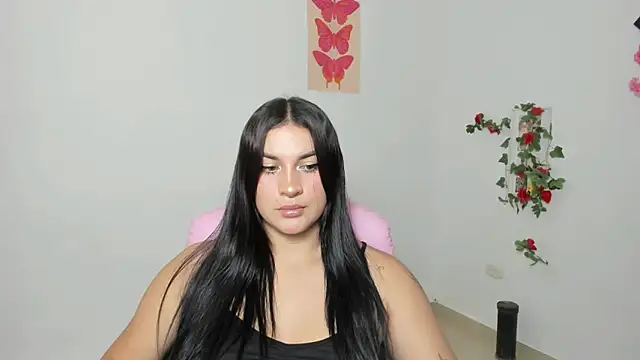 Emic  online show from September 16, 2:18 pm