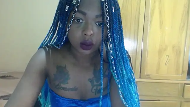  Zooee online show from January 27, 1:19 pm