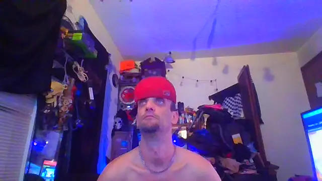 Snapshot of slinginbigD chatting on January 10, 9:23 am slinginbigD online show from January 10, 9:23 am