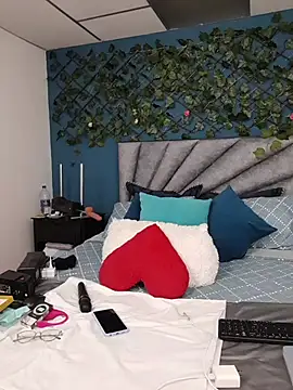 Grey Lorenz11 online show from February 22, 9:52 am