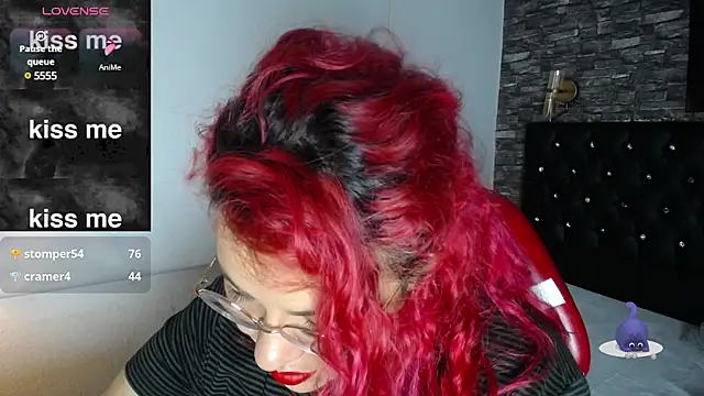 Bruja  Scarlata online show from March 14, 5:02 pm