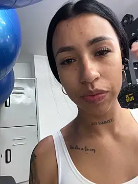 Snapshot of Wendy_Marchall chatting on February 4, 12:33 pm Wendy Marchall online show from February 4, 12:33 pm