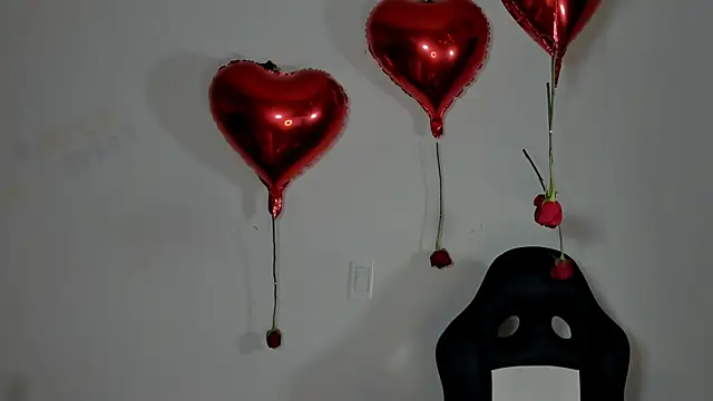 Snapshot of Wendy_Marchall chatting on February 12, 7:09 pm Wendy Marchall online show from February 12, 7:09 pm