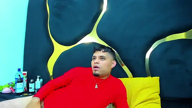 Snapshot of MelissaAndZeuss chatting on October 11, 5:17 am MelissaAndZeuss online show from October 11, 5:17 am