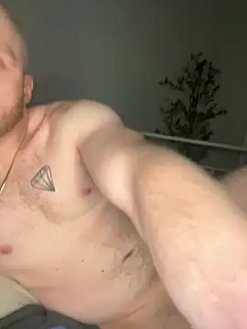 Snapshot of blondeandthick chatting on January 11, 9:57 am blondeandthick online show from January 11, 9:57 am