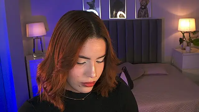 Snapshot of Madie__collins chatting on July 9, 11:36 am Madie collins online show from July 9, 11:36 am