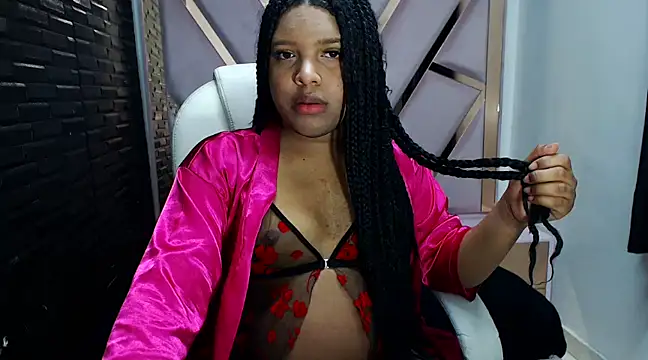 Snapshot of ShanayaKops chatting on February 22, 1:46 pm ShanayaKops online show from February 22, 1:46 pm