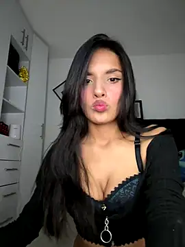 Dulceeany online show from October 10, 12:20 am