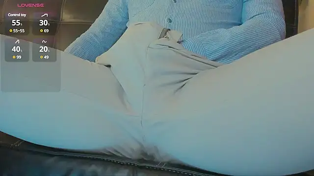 MrLonely02 online show from December 2, 7:38 pm