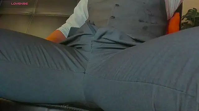 MrLonely02 online show from January 9, 3:47 am