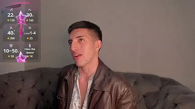 Un Slutty online show from October 13, 7:14 pm