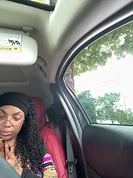 butterflybootyy online show from May 31, 7:04 pm