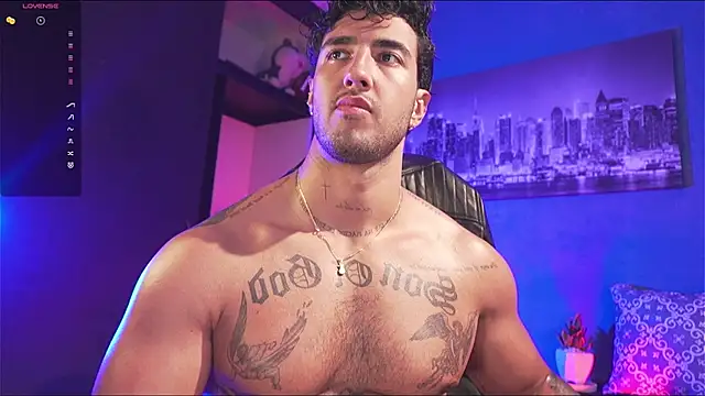 JACOB MARTINS online show from November 7, 9:26 pm