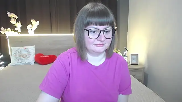 ZannaDreil online show from March 27, 7:13 pm