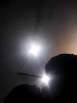 Snapshot of SINUECASTILLO chatting on January 2, 9:50 pm SINUECASTILLO online show from January 2, 9:50 pm